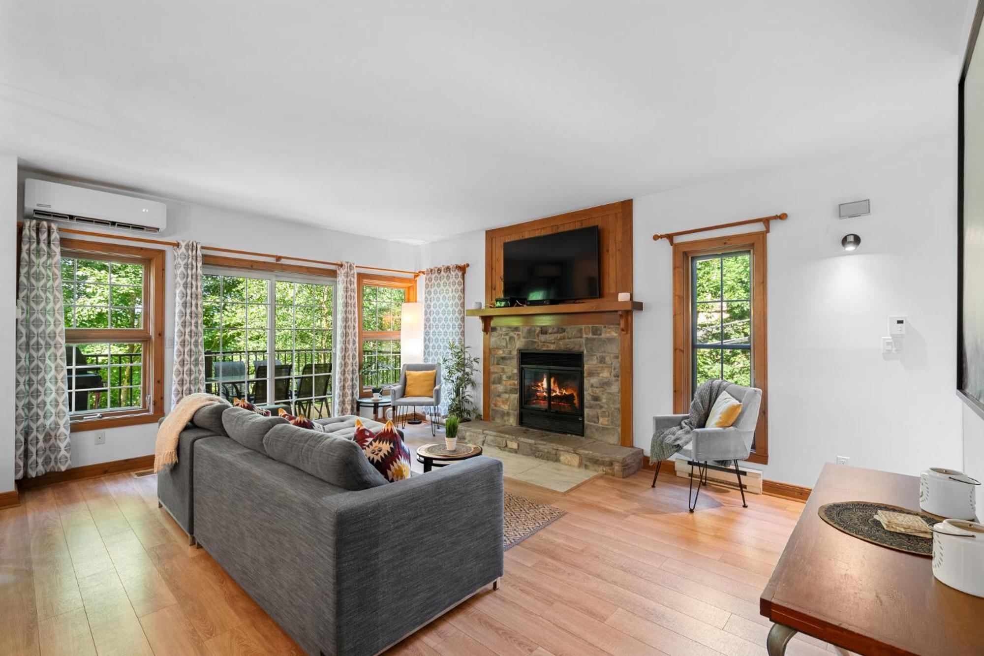 Les Falaises Tremblant - Ski Inout Condo W2Bdrs Mont-Tremblant Exterior foto